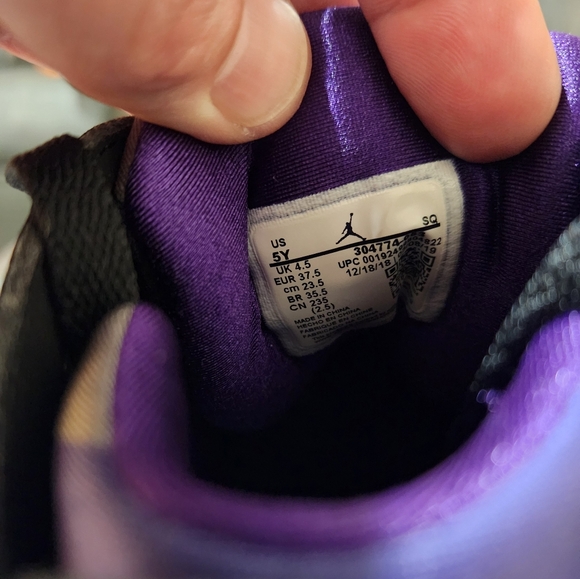 Jordan Retro 7s Ray Allen Edition Size 5 Youth - Picture 8 of 8